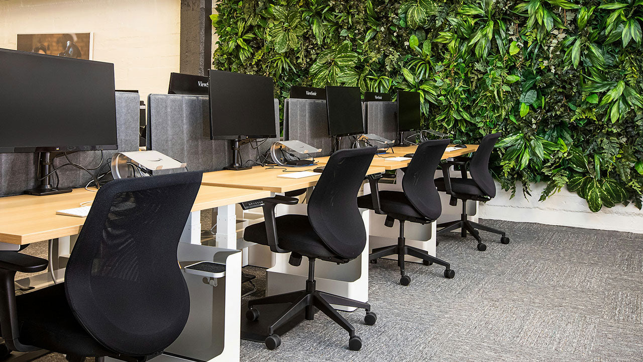 Practical Benefits of Leasing Office Furniture