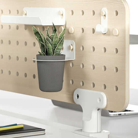 Okidoki Workstation Shelf and Concrete Pot display