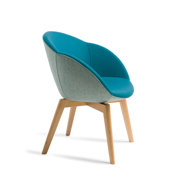 Amelia_timber_reef_bays_side_b